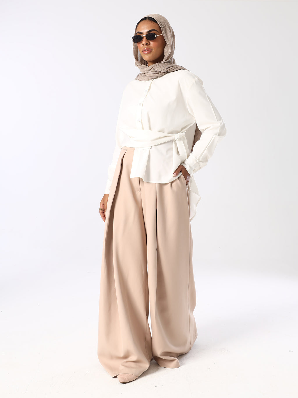 Nuvelle Pleated Wide Leg Pants