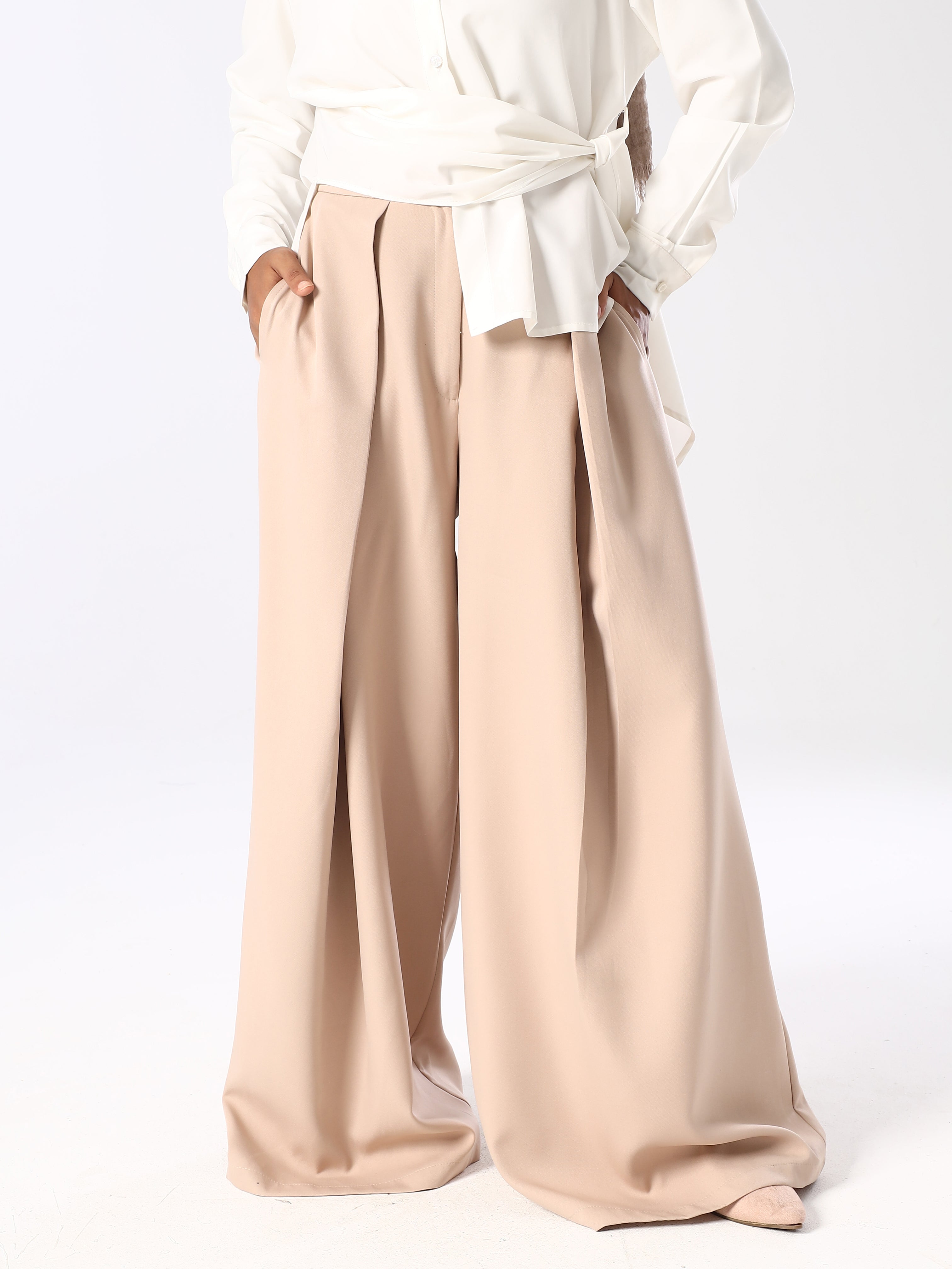 Nuvelle Pleated Wide Leg Pants